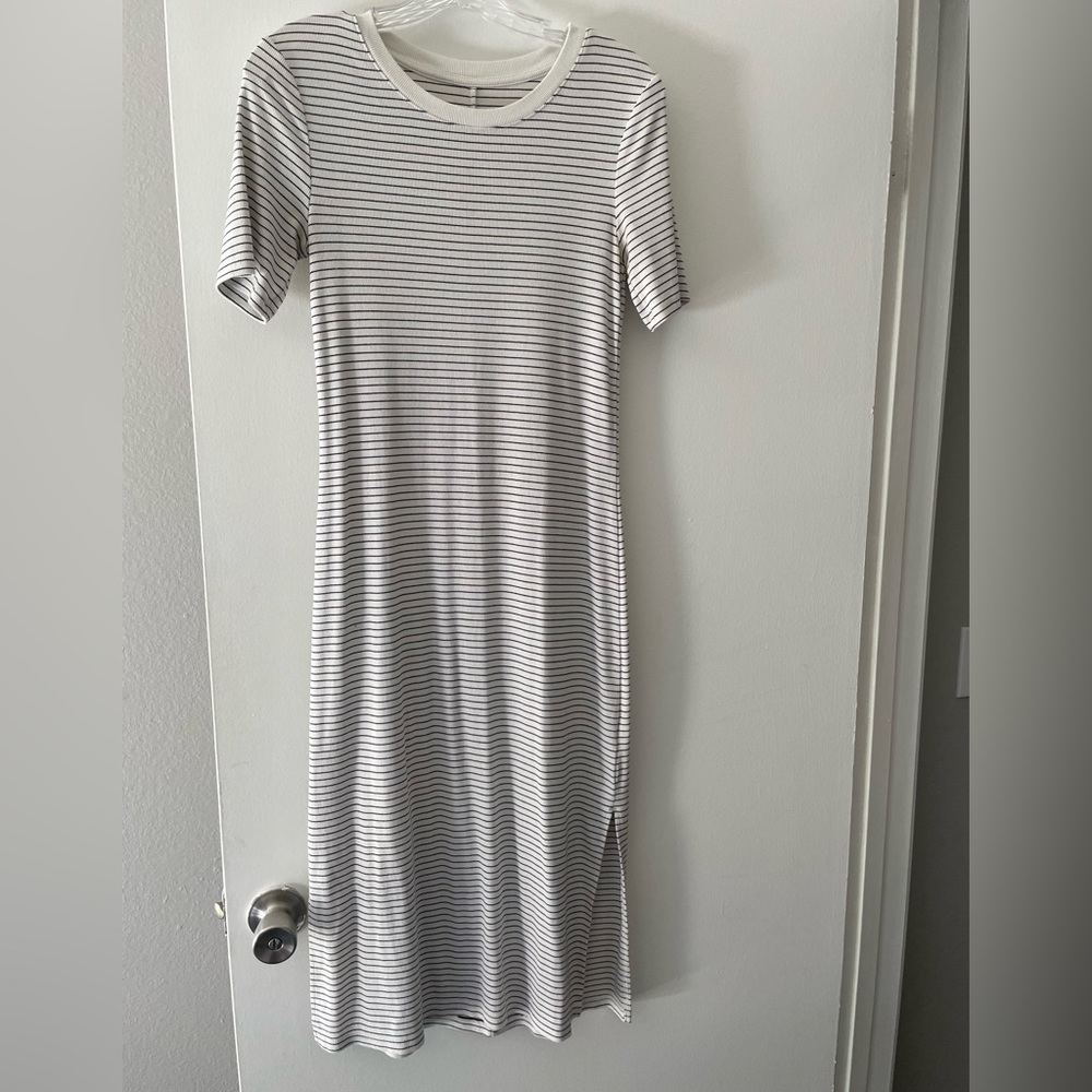 White and black striped maternity dress, mid length, scoop neck